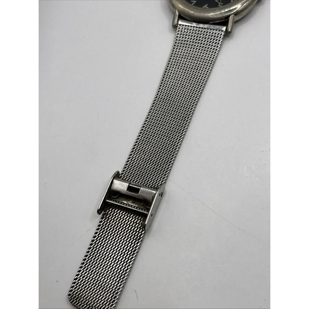 Vintage Consort Women's Quartz Watch Silver Mesh Metal Band 35mm- New Battery - Picture 6 of 9